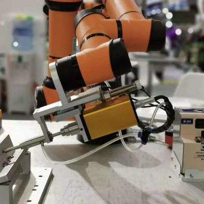 Welding Robot AUBO i10 With Other ARC Welders Used For ARC Welding As Other Welding Equipment