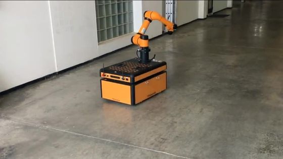 Mini Cobot Robot AUBO I5 With AGV Used As 5KG Playload Collaborative Robot For Robotic Welding