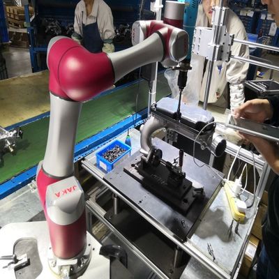 Manipulator Robot Arm 6 Axis JAKA Zu 5 Cobot China For 3C electronics As Collaborative Robot