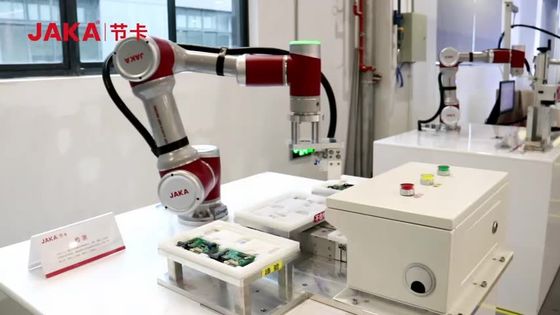 Robot Collaborative Of JAKA Zu 7 With 6 Axis Programmable Robot Arm Uesd For Inspection Service