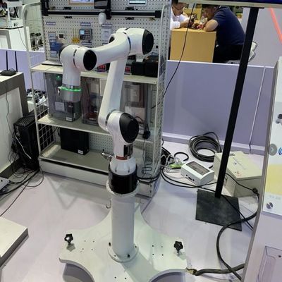 Spraying Robot Of Elfin E10 With TCP/IP  Modbus Communication With Collaborative Robot Arm