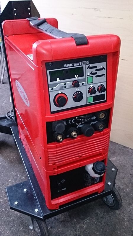MIG/MAG AC/DC Fronius Welding System 25kg Weight